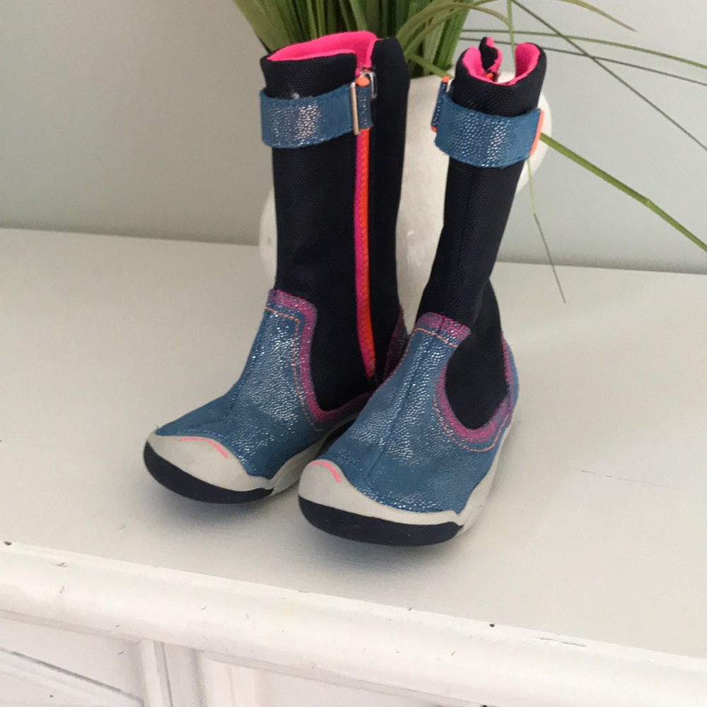 PLAE boots!